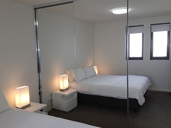 Wyndel Apartments - The Mint - Foster Accommodation 9
