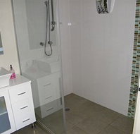 DeaposVine Escape - Foster Accommodation