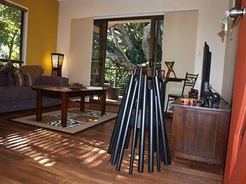 The African Cottage - Foster Accommodation 0