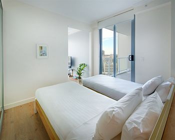 Zara Tower - Luxury Suites And Apartments - Foster Accommodation 10