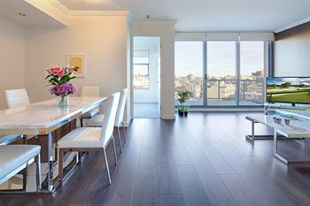 Zara Tower - Luxury Suites And Apartments - Foster Accommodation 12