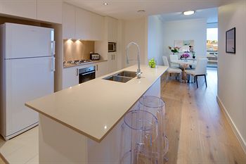Zara Tower - Luxury Suites And Apartments - Foster Accommodation 26