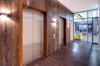 Zara Tower - Luxury Suites And Apartments - Foster Accommodation 70