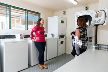 Western Sydney University Village-Campbelltown Campus - Foster Accommodation 8