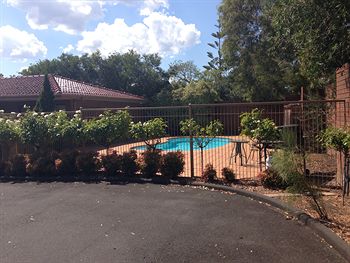 Nunawading Motor Inn - Foster Accommodation 13