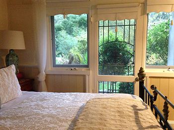 Brentwood Accommodation - Foster Accommodation 6