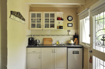 Brentwood Accommodation - Foster Accommodation 38