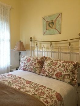 Brentwood Accommodation - Foster Accommodation 70