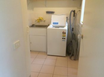 Australian Home Away Ringwood @ Bardia - Foster Accommodation 7