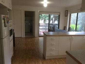 Australian Home Away Ringwood @ Bardia - Foster Accommodation 15
