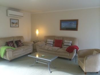 Australian Home Away Ringwood @ Bardia - Foster Accommodation 17