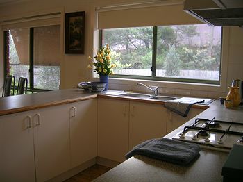 Australian Home Away Ringwood @ Bardia - Foster Accommodation 25