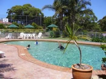 Kings Point Retreat - Foster Accommodation 1