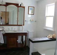 Maison de May Boutique Bed ampbreakfast - Foster Accommodation