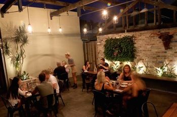 Burwood Inn Merewether - Foster Accommodation 7