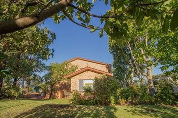 Manera Heights Apartment Motel - Foster Accommodation 13