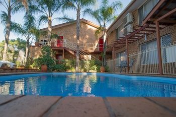 Manera Heights Apartment Motel - Foster Accommodation 25