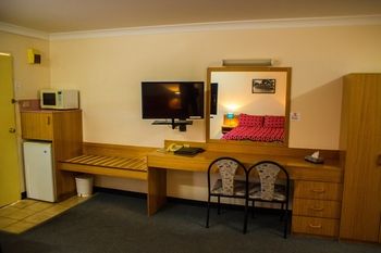 Shearing Shed Motor Inn - Foster Accommodation 38