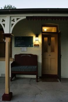 A Settler's Cottage - Foster Accommodation 3