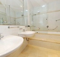 Neutral Bay 46 Young Furnished Apartment - Foster Accommodation