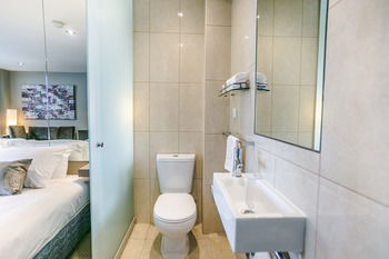 Comfy Kew Apartments - Foster Accommodation 10