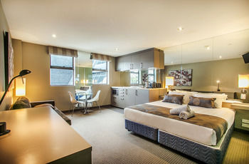 Comfy Kew Apartments - Foster Accommodation 12