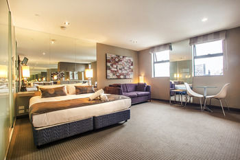 Comfy Kew Apartments - Foster Accommodation 13