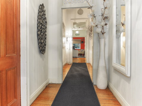 One Thornbury Boutique Bed & Breakfast - Foster Accommodation 4