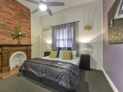 One Thornbury Boutique Bed & Breakfast - Foster Accommodation 5