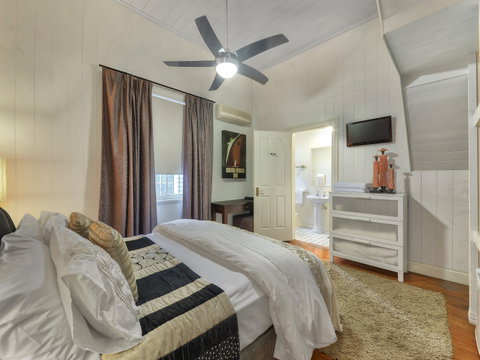 One Thornbury Boutique Bed & Breakfast - Foster Accommodation 8