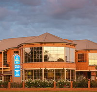 Best Western Plus Hovell Tree Inn - Foster Accommodation