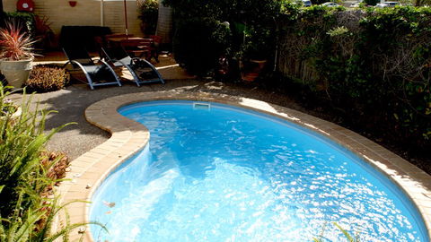 BEST WESTERN Ambassador Motor Lodge - Foster Accommodation 0