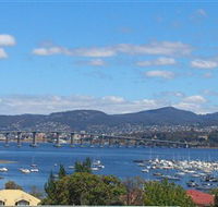 Ashwood Apartments - Lindisfarne - Foster Accommodation