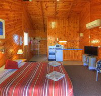 Low Head Tourist Park - Foster Accommodation