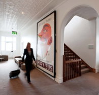 Ikon hotel - Foster Accommodation