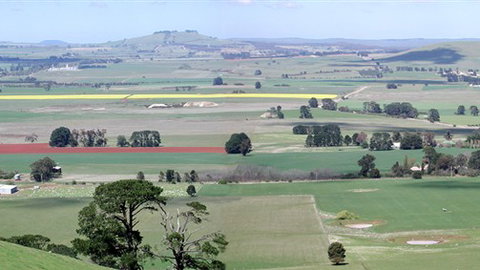 Abergeldie Bed & Breakfast - Foster Accommodation 2