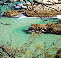 Fishtails Holiday House - Foster Accommodation