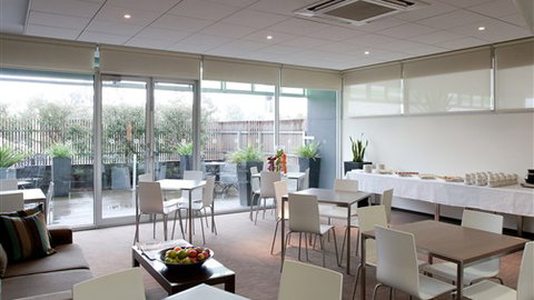 Punthill Apartment Hotels - Knox - Foster Accommodation 4