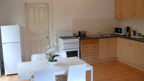 Deanswood Self Contained Accommodation - Foster Accommodation 3