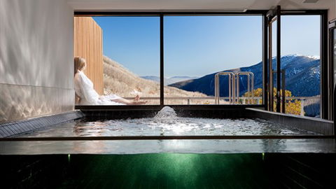 QT Falls Creek Resort - Foster Accommodation 5