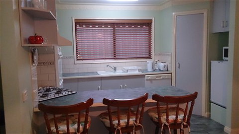 Mallard House Ballarat - Foster Accommodation 1