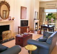 The Fire Station Inn - Residency Penthouse - Foster Accommodation