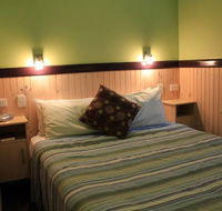 Aussie Outback Oasis Cabin  Van Village - Foster Accommodation