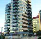 Beachfront Towers Holiday Apartments - Foster Accommodation