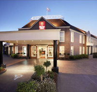 Canterbury International Hotel - Foster Accommodation