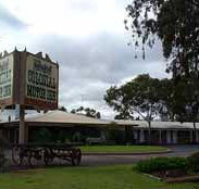 Colonial Motor Inn - Foster Accommodation