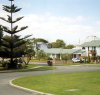 Dolphin Lodge - Foster Accommodation