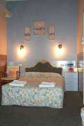 Down Town Motel - Foster Accommodation 0