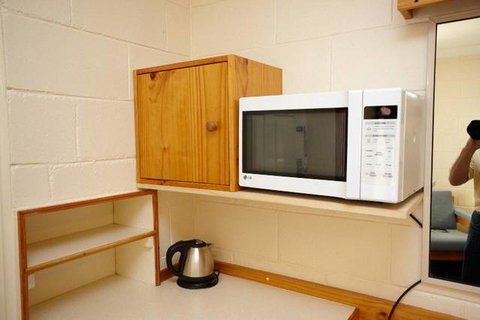 Econo Lodge Alabaster - Foster Accommodation 6