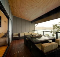 Hamilton Island Private Apartments - Shoreline - Foster Accommodation